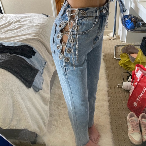 Fashion Nova Breaking Chains - Picture 2 of 7